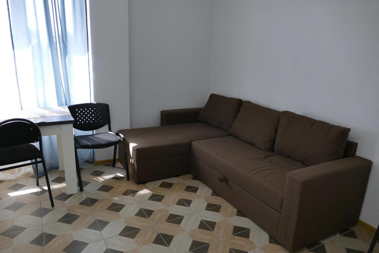 Apartments Na Beregu Sukhumi Ngoại thất bức ảnh