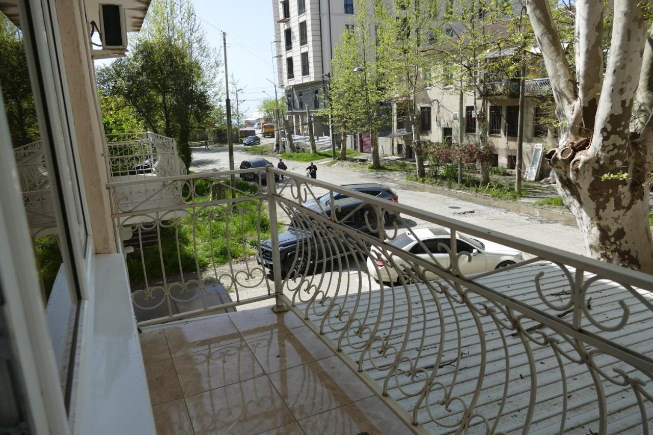 Apartments Na Beregu Sukhumi Ngoại thất bức ảnh